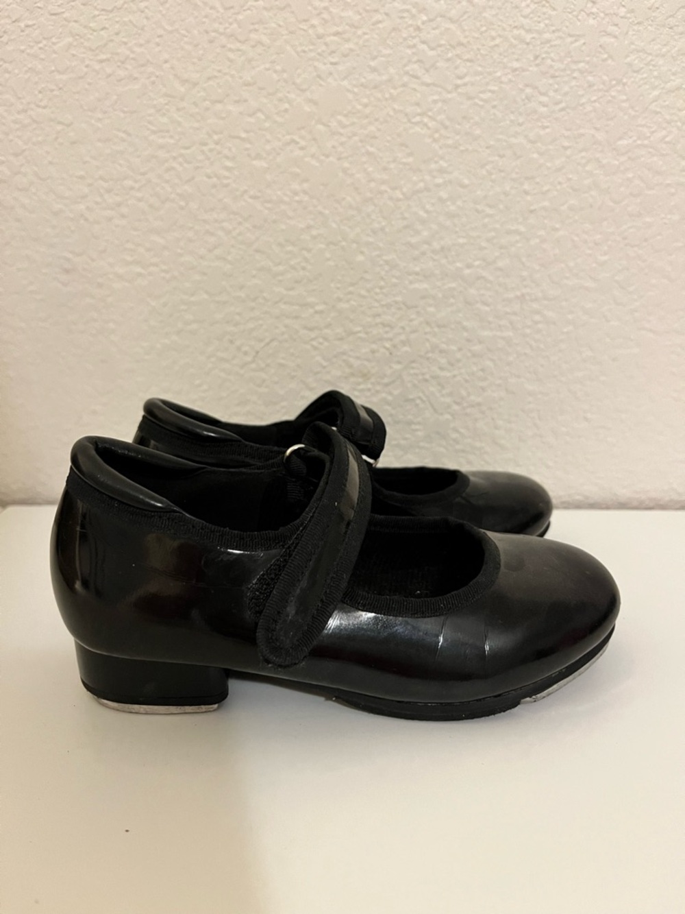 Kids Black Mary Jane tap Shoes with Velcro Strap